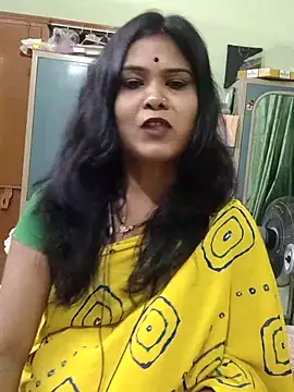 Snapshot of yoursweety09 chatting on 11.01.25 yoursweety09 online show from 11.01.25