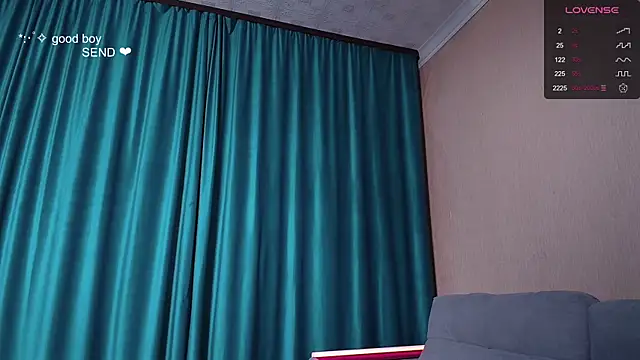 Snapshot of Ambrosia_nectar chatting on 11.01.25 Ambrosia nectar online show from 11.01.25