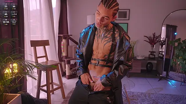 Snapshot of _srerotic chatting on 10.01.25 srerotic online show from 10.01.25