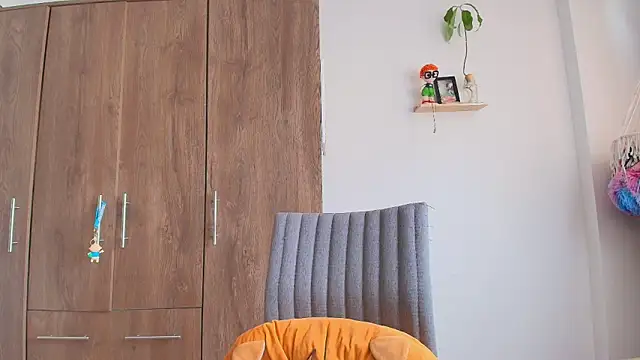 Vioolletta online show from 04.07.26