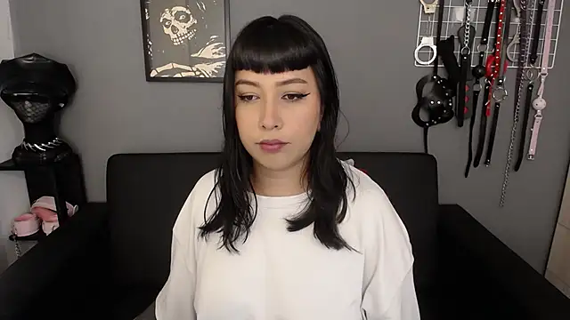 Carla Phoenix online show from 02.03.26