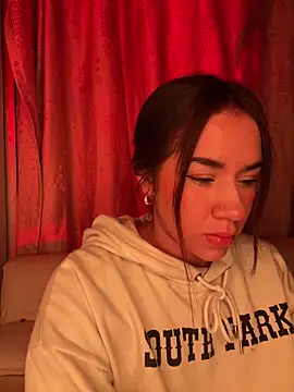 Im Valen Cute online show from 04.11.26