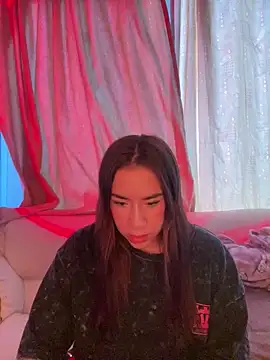 Im Valen Cute online show from 04.12.26