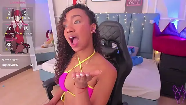 Amber  Sanchez online show from 12.28.24