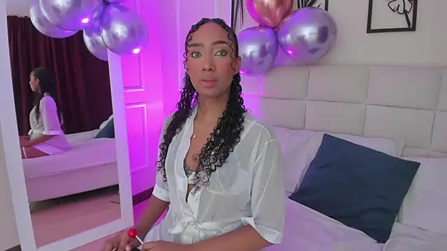 Amber  Sanchez online show from 01.18.25