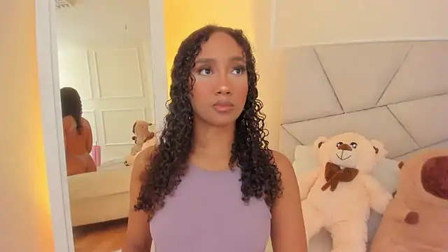Amber  Sanchez online show from 03.13.25