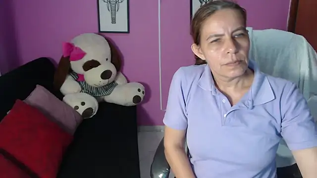 Milf karlye online show from 10.18.25