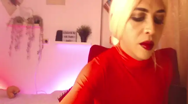 mariana fadulf  online show from 12.15.24