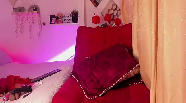 mariana fadulf  online show from 12.16.24