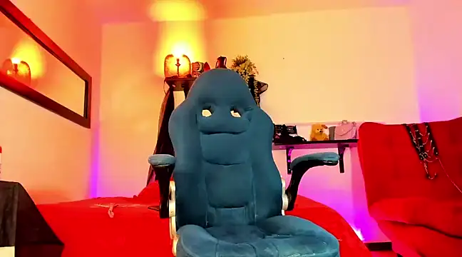 mariana fadulf  online show from 02.02.25