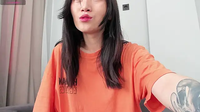 aenie online show from 02.08.25