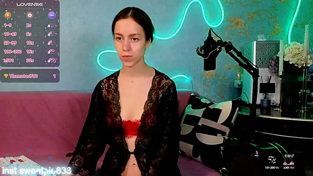Anal Girl  online show from 12.08.24