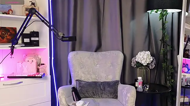 Anal Girl  online show from 05.21.26