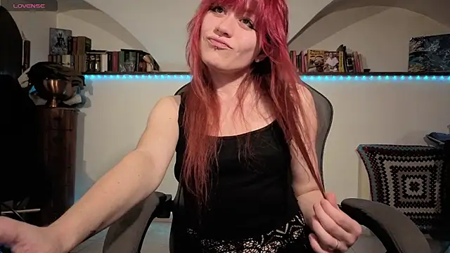 complicata mente online show from 12.04.25