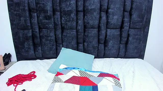 Aurora Doll  online show from 04.15.26