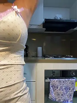 Snapshot of AndyFire69 chatting on 10.12.25 AndyFire69 online show from 10.12.25