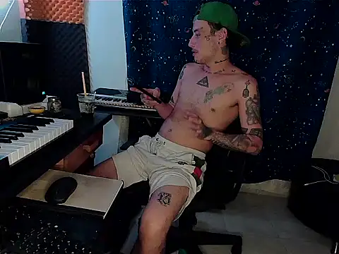 Snapshot of patrik_tattoo_ chatting on 03.23.25 patrik tattoo online show from 03.23.25