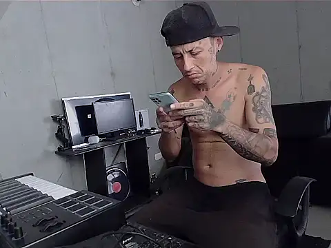 patrik tattoo  online show from 02.06.26