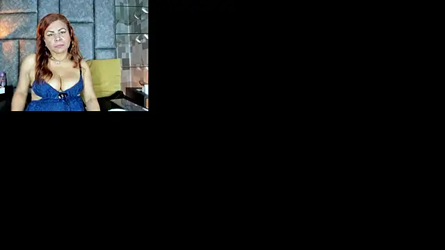 Snapshot of Corina_Taylor_ chatting on 10.03.25 Corina Taylor online show from 10.03.25