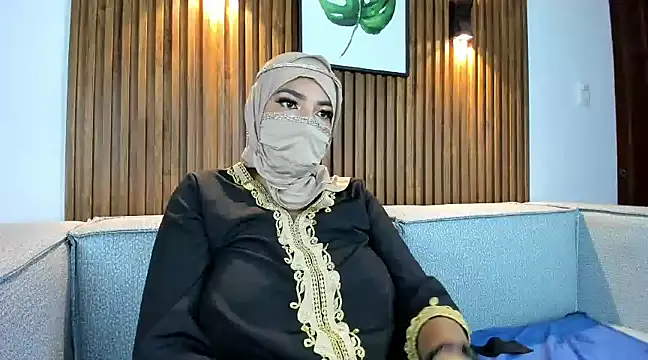 Snapshot of zulema_parvin chatting on 03.03.25 zulema parvin online show from 03.03.25