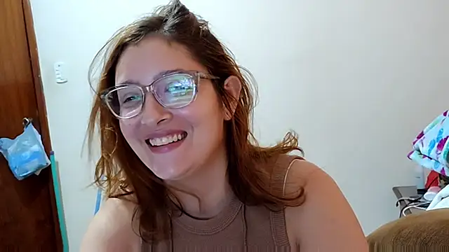 redfairy01 online show from 03.20.25