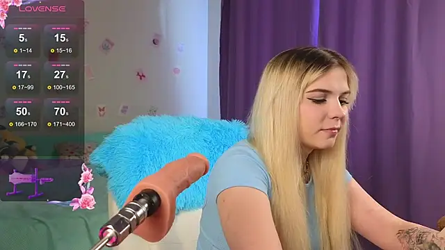 Kate Legend online show from 10.18.25