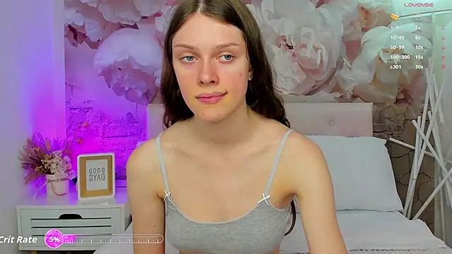 Snapshot of JaneBrowni chatting on 09.13.25 JaneBrowni online show from 09.13.25