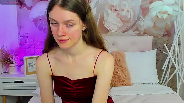 Snapshot of JaneBrowni chatting on 10.25.25 JaneBrowni online show from 10.25.25