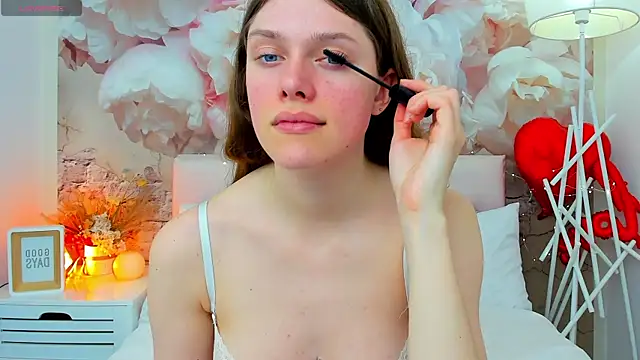 Snapshot of JaneBrowni chatting on 05.03.26 JaneBrowni online show from 05.03.26