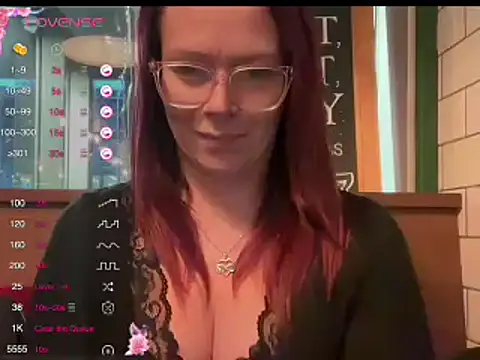 MelodyRoseUk online show from 12.08.24