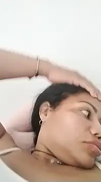 KarenGuzman  online show from 01.30.25