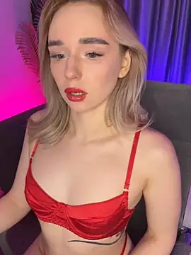 Eva Millss online show from 12.26.24