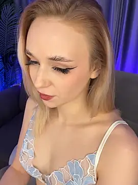 Eva Millss online show from 02.08.25
