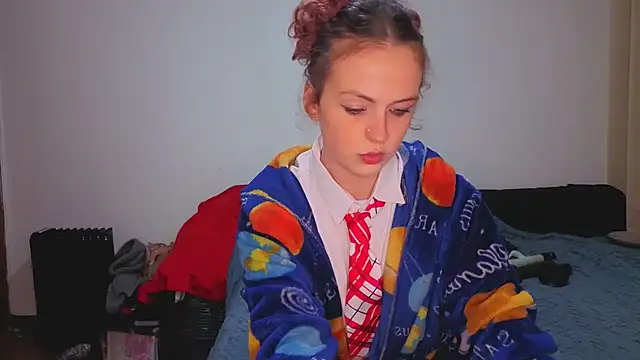 ENGLISHEMILY 69 online show from 01.14.26