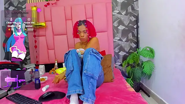 Brithanyslim online show from 03.24.26