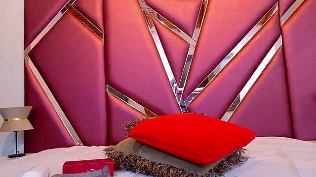 RebecaRelish online show from 03.14.25