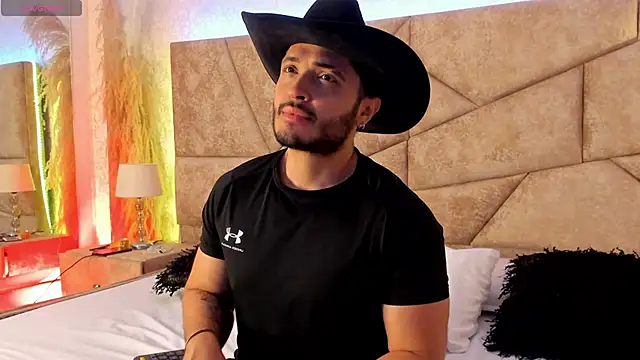 JossAckland online show from 01.13.26