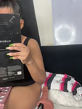 chiquimaturesexy online show from 04.06.26