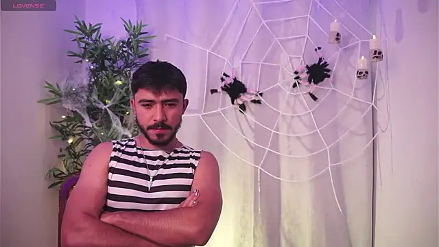 Tony Wylie online show from 10.27.25