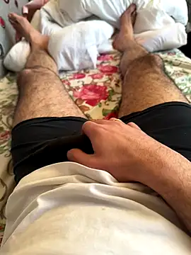 Snapshot of djtimka chatting on 10.11.25 djtimka online show from 10.11.25