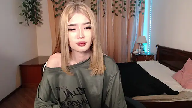 Snapshot of Velvetsky_1 chatting on 01.14.25 Velvetsky 1 online show from 01.14.25