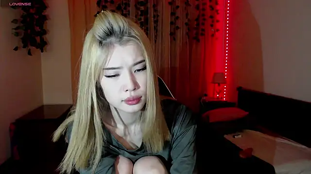 Snapshot of Velvetsky_1 chatting on 02.03.25 Velvetsky 1 online show from 02.03.25