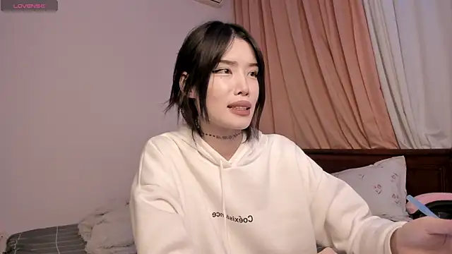 Snapshot of Velvetsky_1 chatting on 10.07.25 Velvetsky 1 online show from 10.07.25