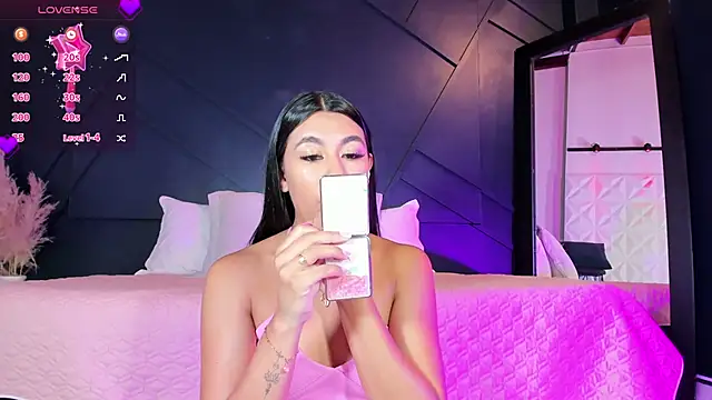 Emilyh  online show from 01.27.25