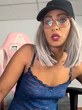 Amaliu  online show from 01.01.25