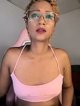 Amaliu  online show from 10.06.25