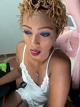 Amaliu  online show from 10.18.25