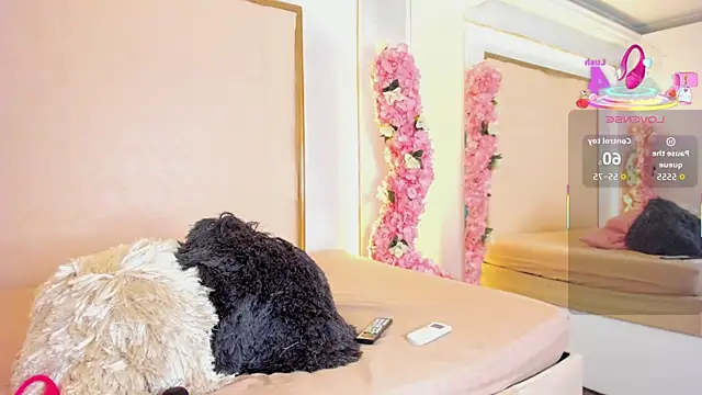 Roxxana-queen online show from 10.13.25