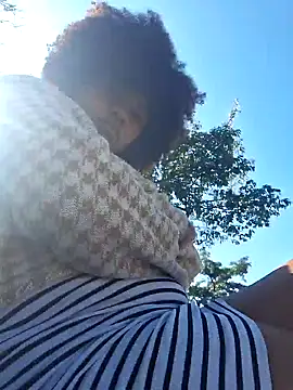 Snapshot of DANIELA_MICHEL chatting on 01.19.25 DANIELA MICHEL online show from 01.19.25