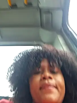 Snapshot of DANIELA_MICHEL chatting on 02.08.25 DANIELA MICHEL online show from 02.08.25